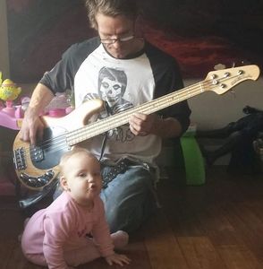 Meet your Posher, Travis